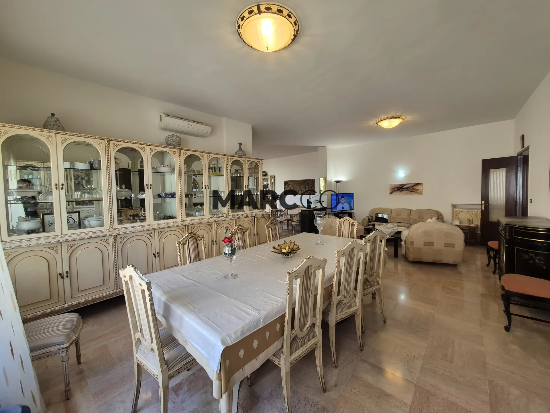 Apartment for sale in Mazraat Yachoua, Lebanon