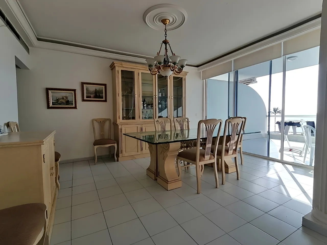 Residential in Jounieh, lebanon - 4 bed, 3.0 bath