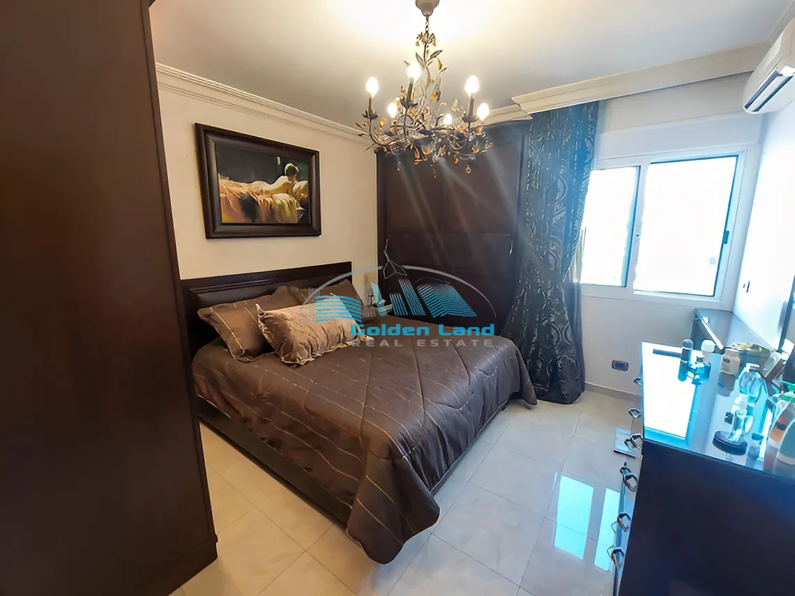 Apartment for Sale in Qornet El Hamra, Lebanon