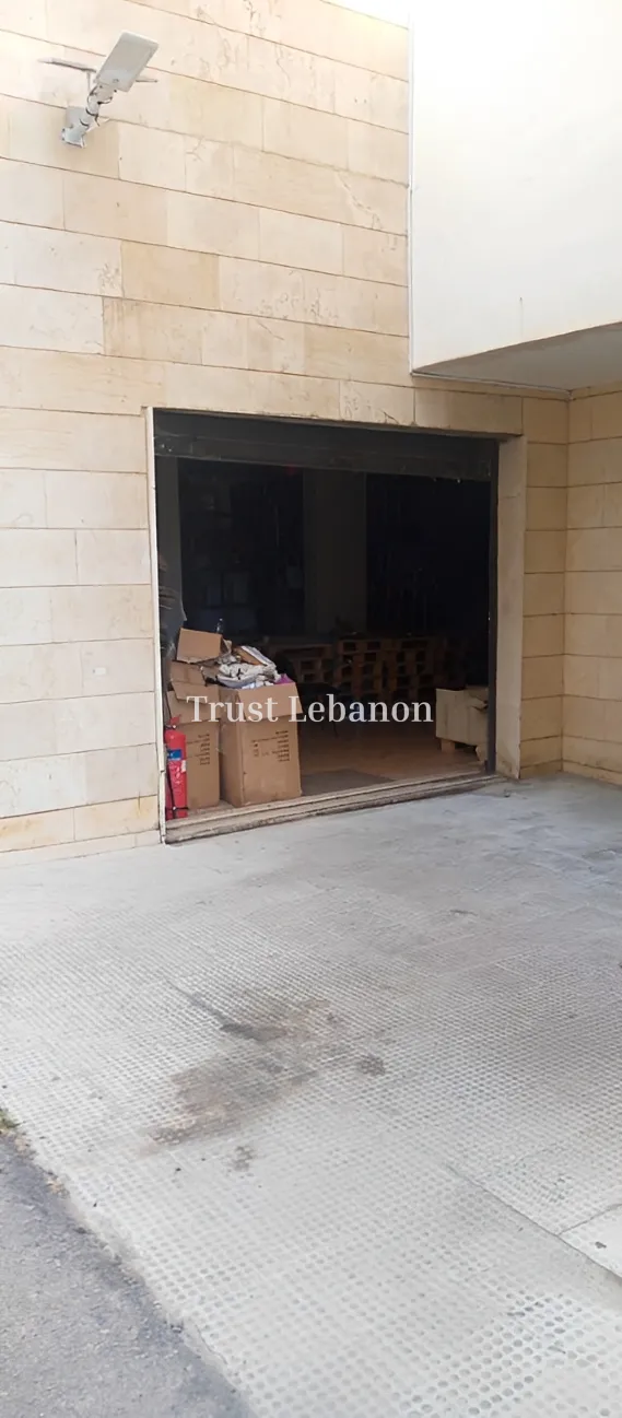 Warehouse for sale in Biaqout, Lebanon
