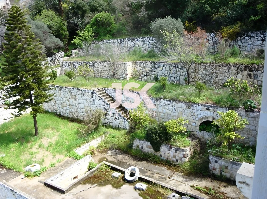 Villa for Sale in Chnaneir, Lebanon