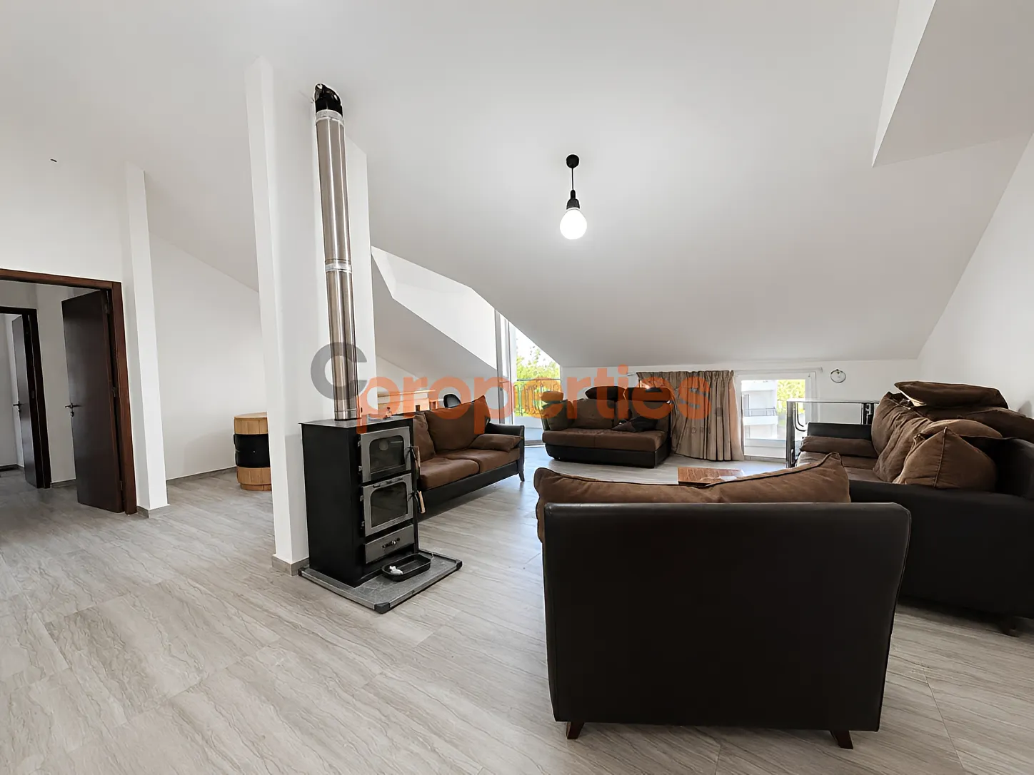 Apartment for Rent in Rayfoun