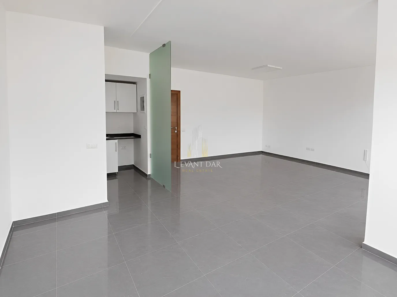 Office for rent in Baouchriyeh, Lebanon