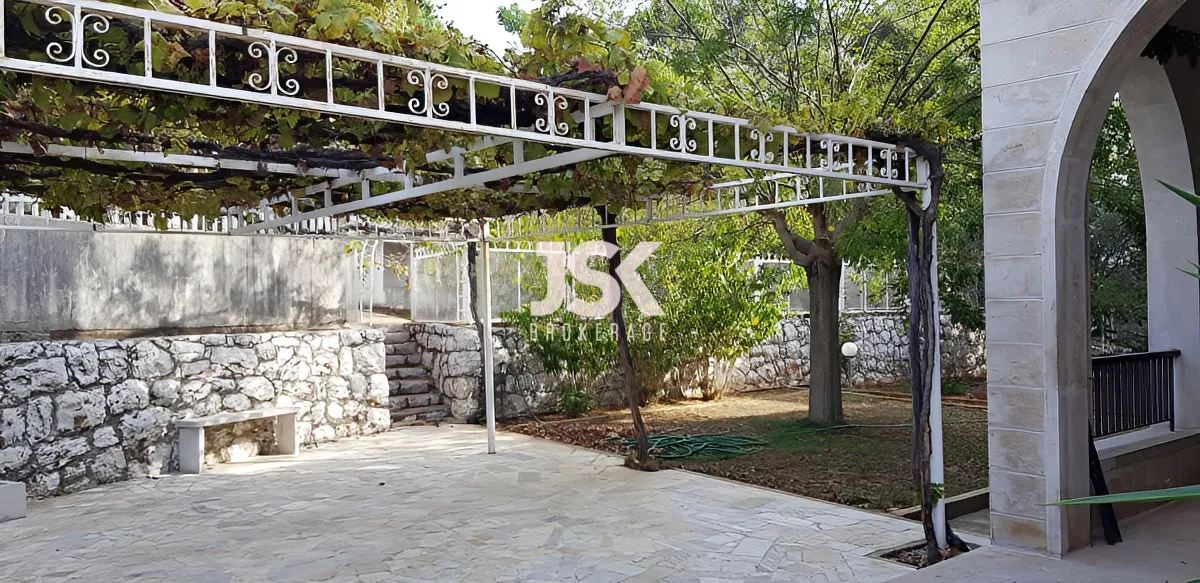 Triplex for Sale in Sehayleh, Lebanon