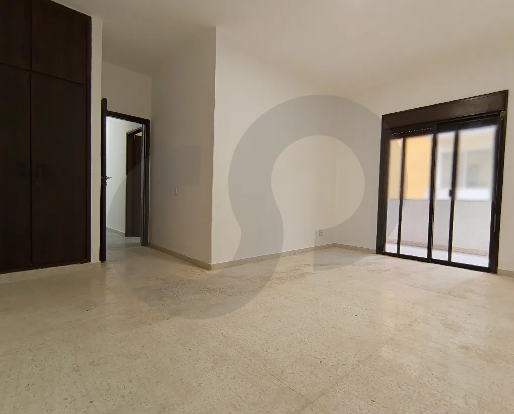 Apartment for Rent in Adonis