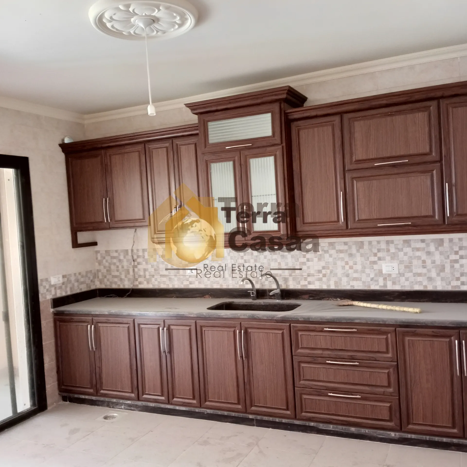 Apartment for Sale in Qob Elias