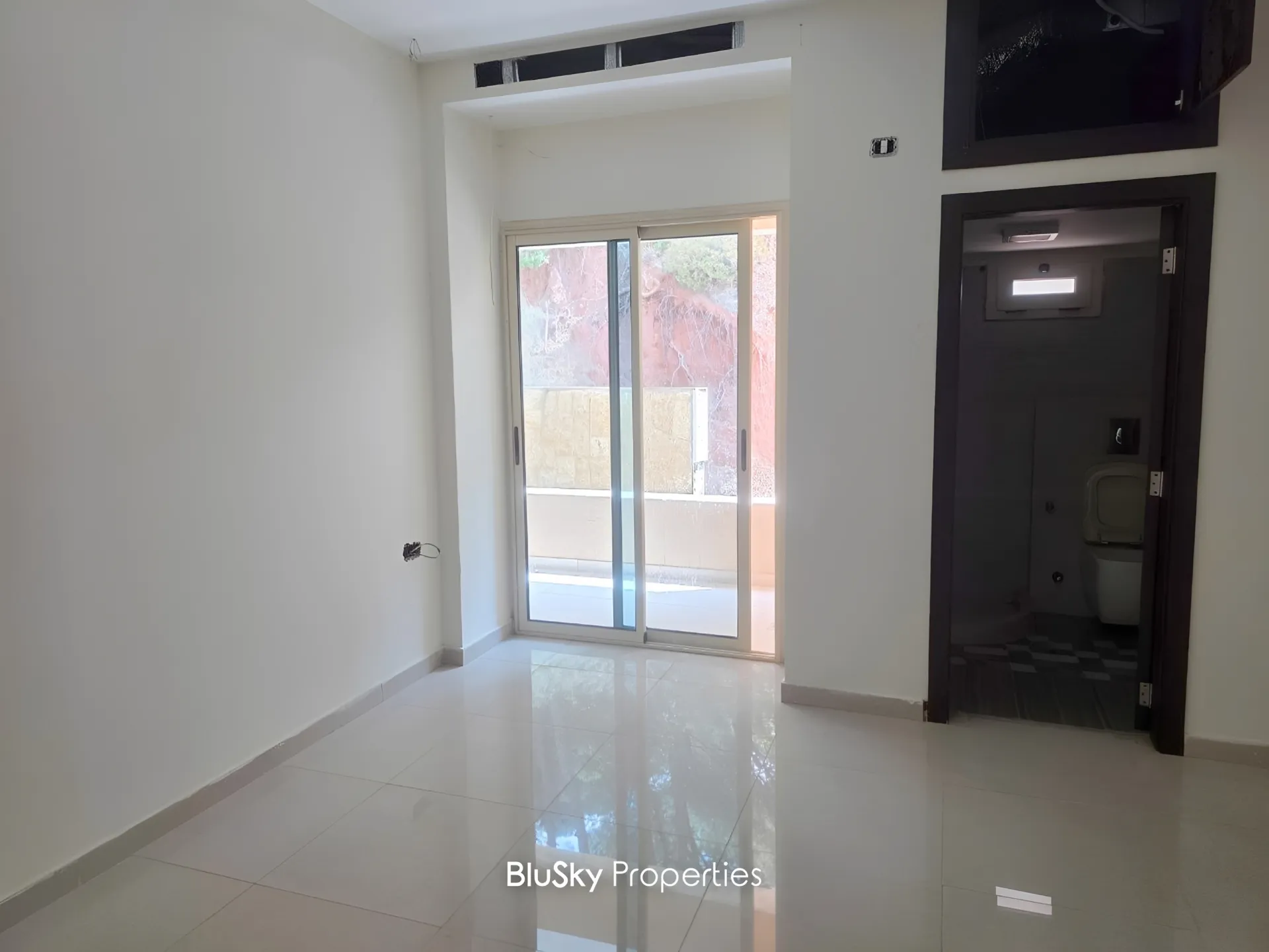 Apartment for sale in Ain saadeh, lebanon