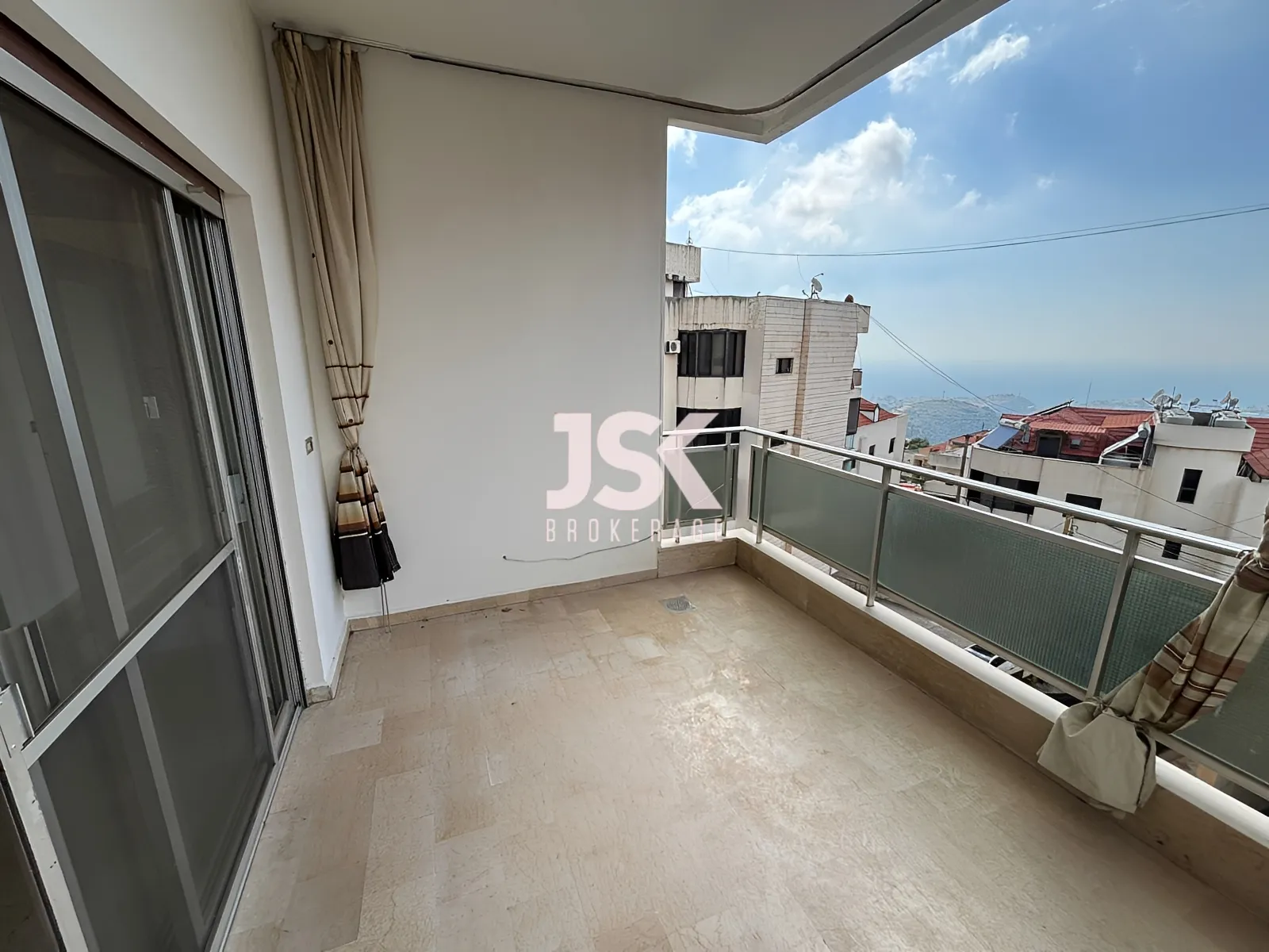 Apartment for Sale in Mazraat Yachoua