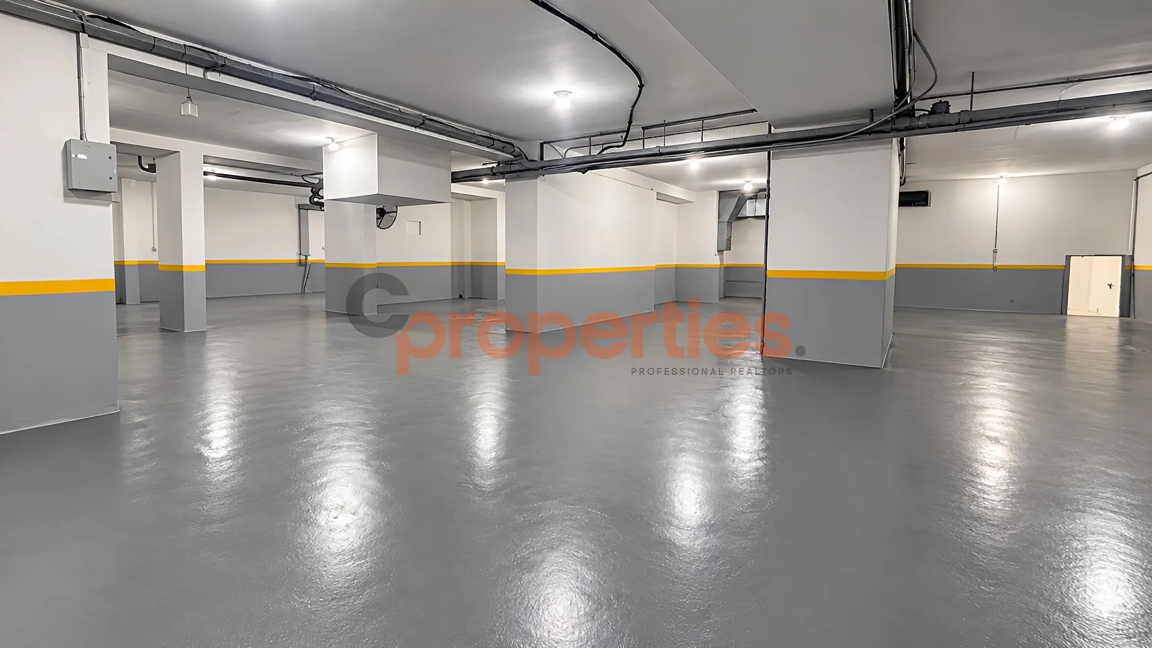 Warehouse for Sale in Sanayeh
