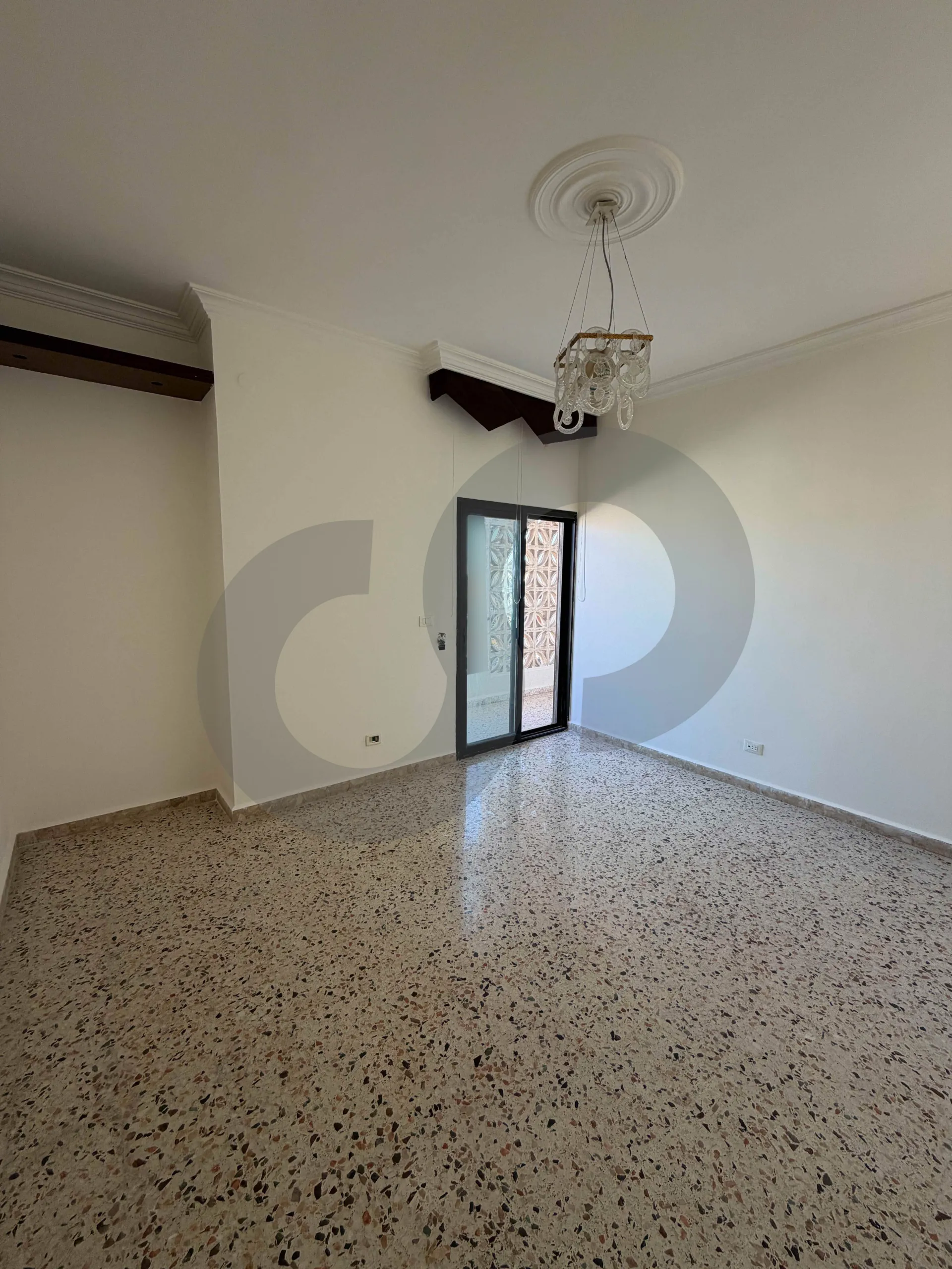 Apartment for Sale in Dawhet Aramoun