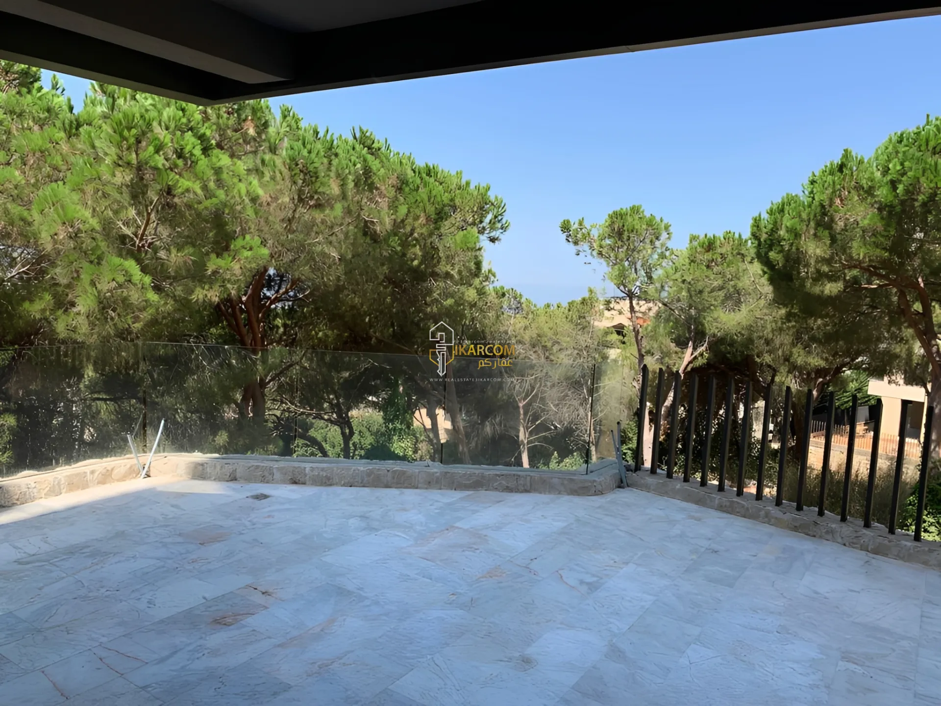 Apartment for Sale in Ain Saadeh