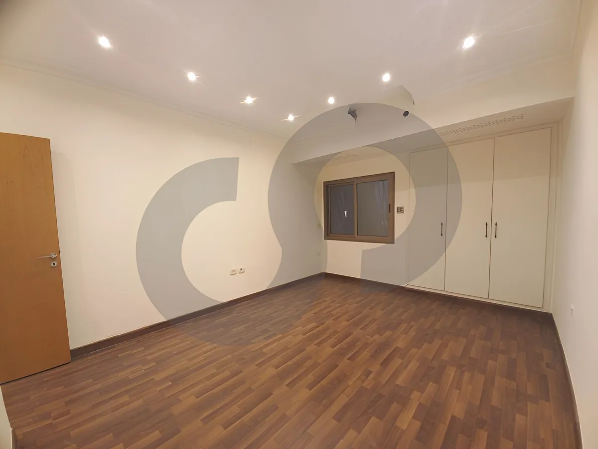 Apartment for Rent in Ramlet El Baida, Bayrut, Lebanon