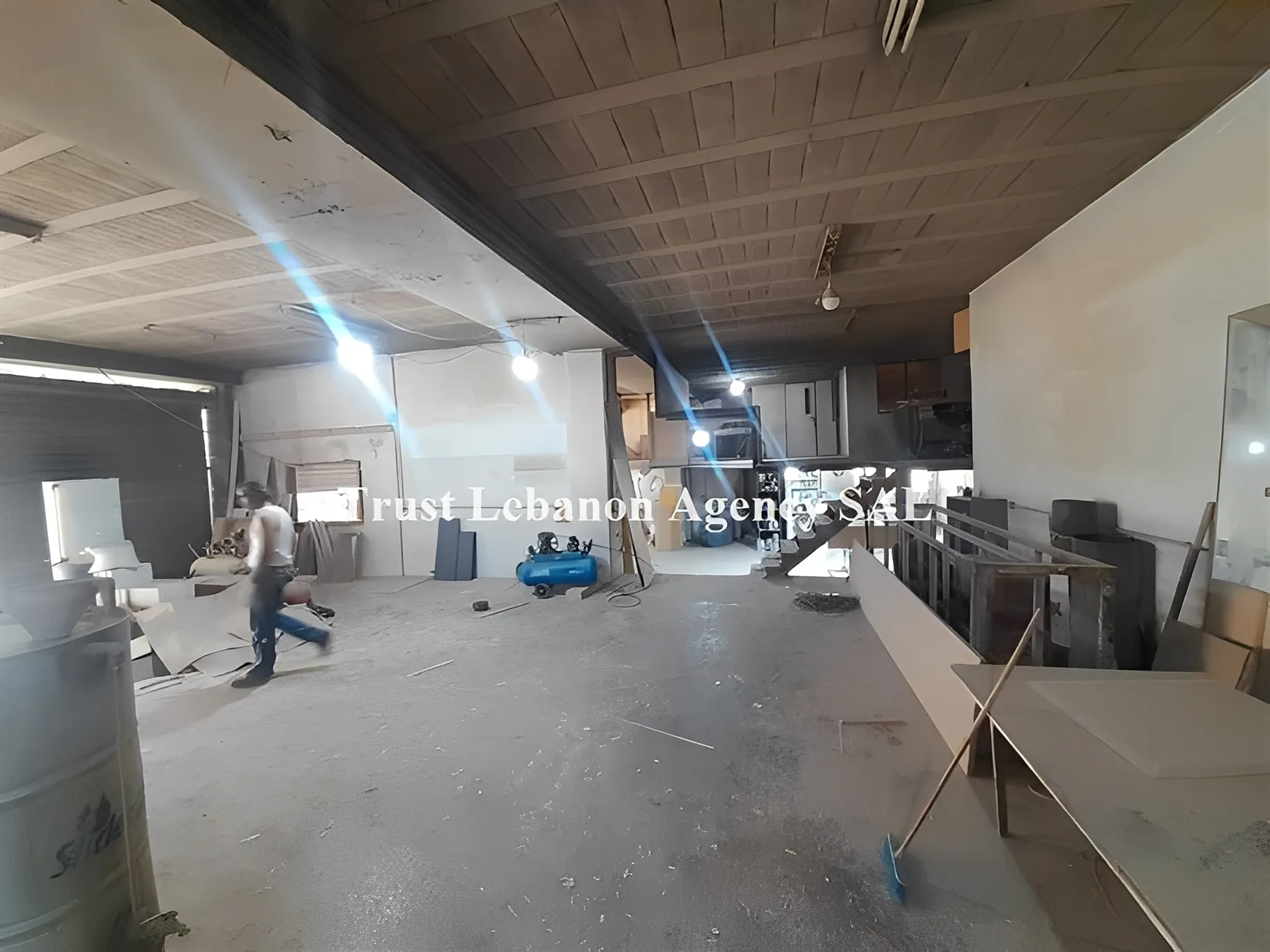 Commercial Property For Sale in Metn, Nahr El Mott