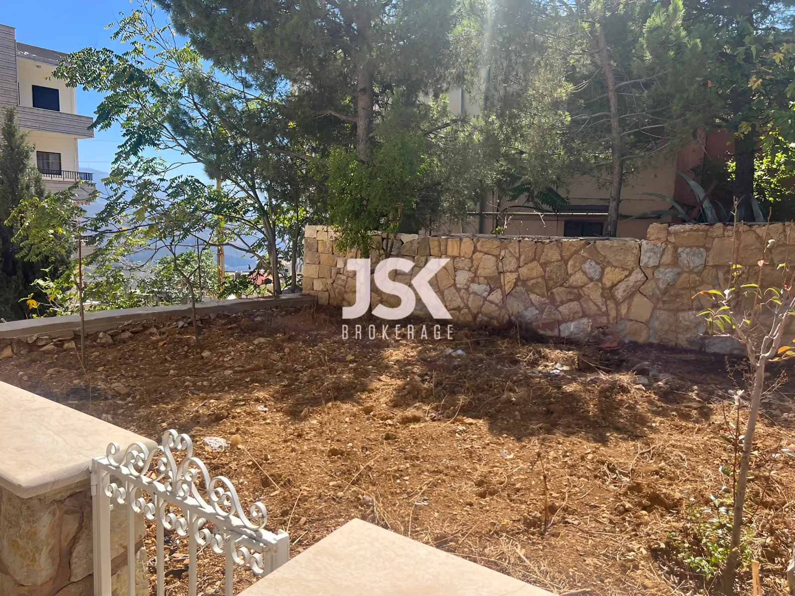Building for Sale in Bhamdoun