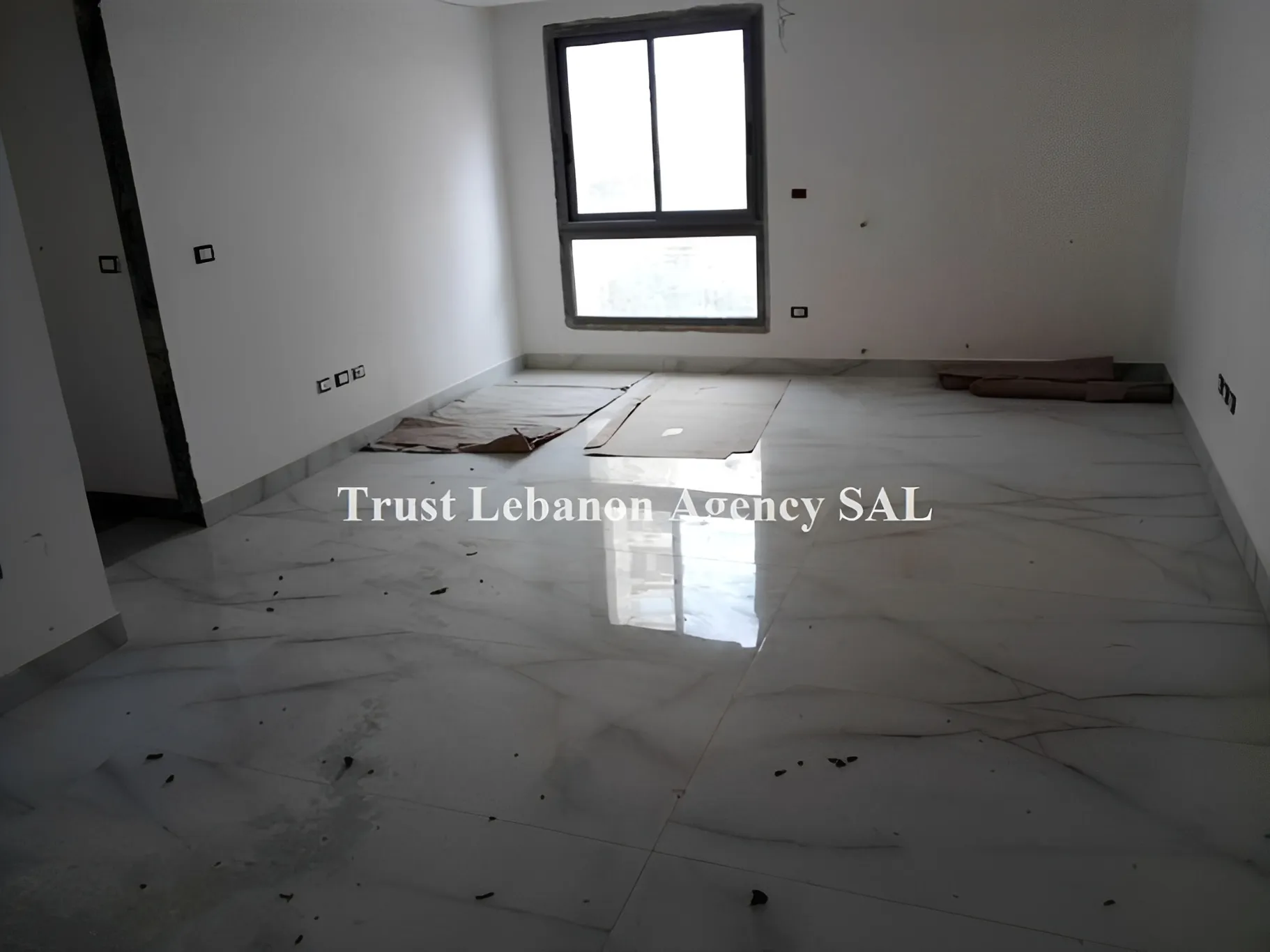 Apartment for Sale in Beirut Lebanon - 3 bed, 4 bath