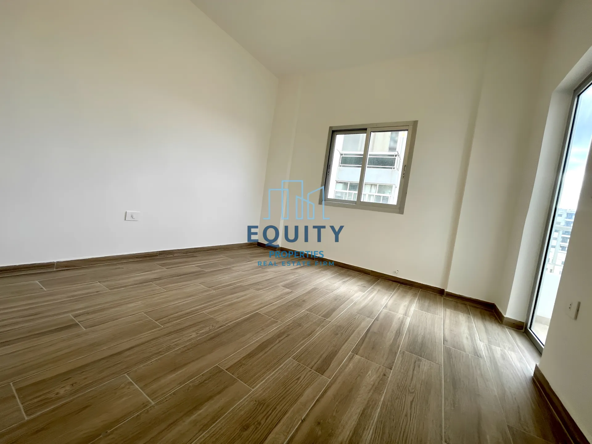 Apartment for Sale in Zouk Mkayel