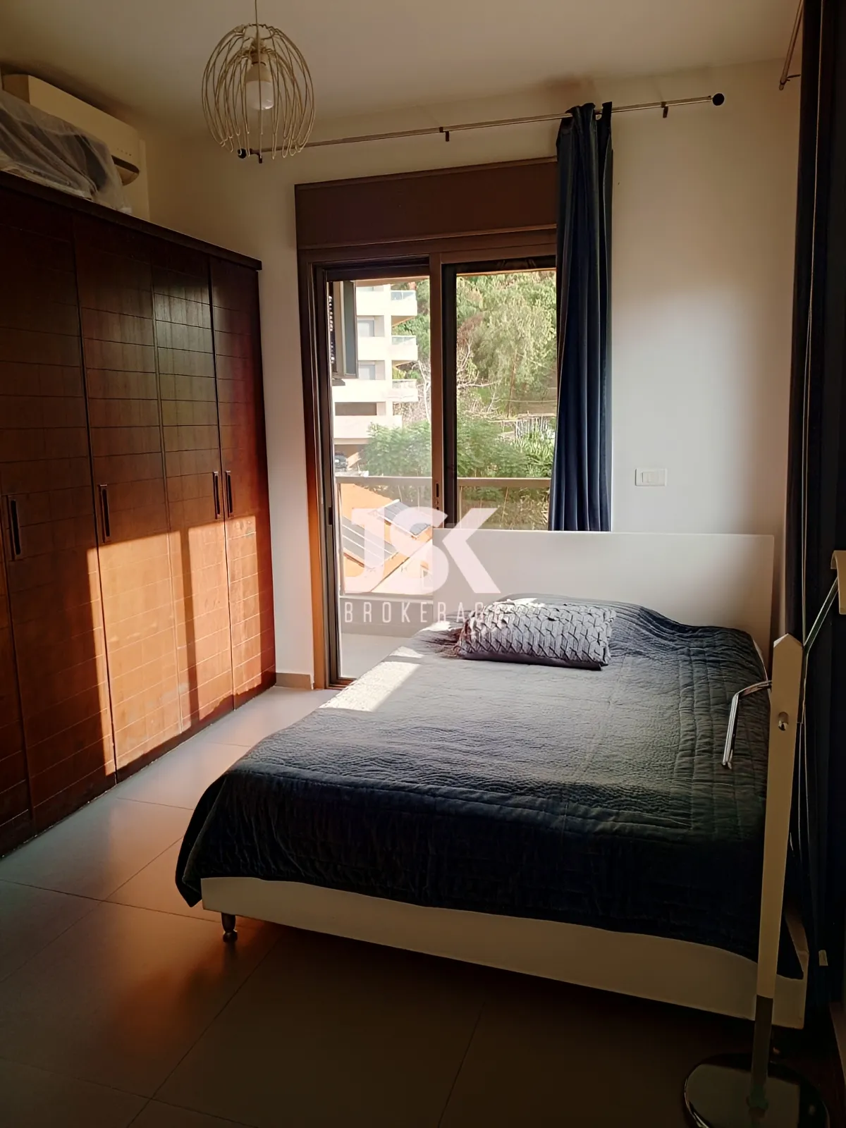 Apartment for Sale in Haret Sakher