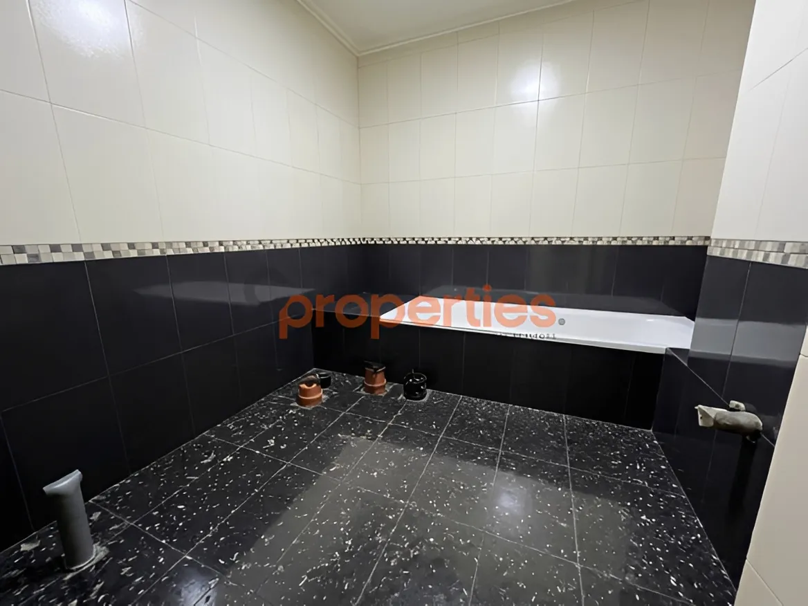Apartment for Sale in Naqqache