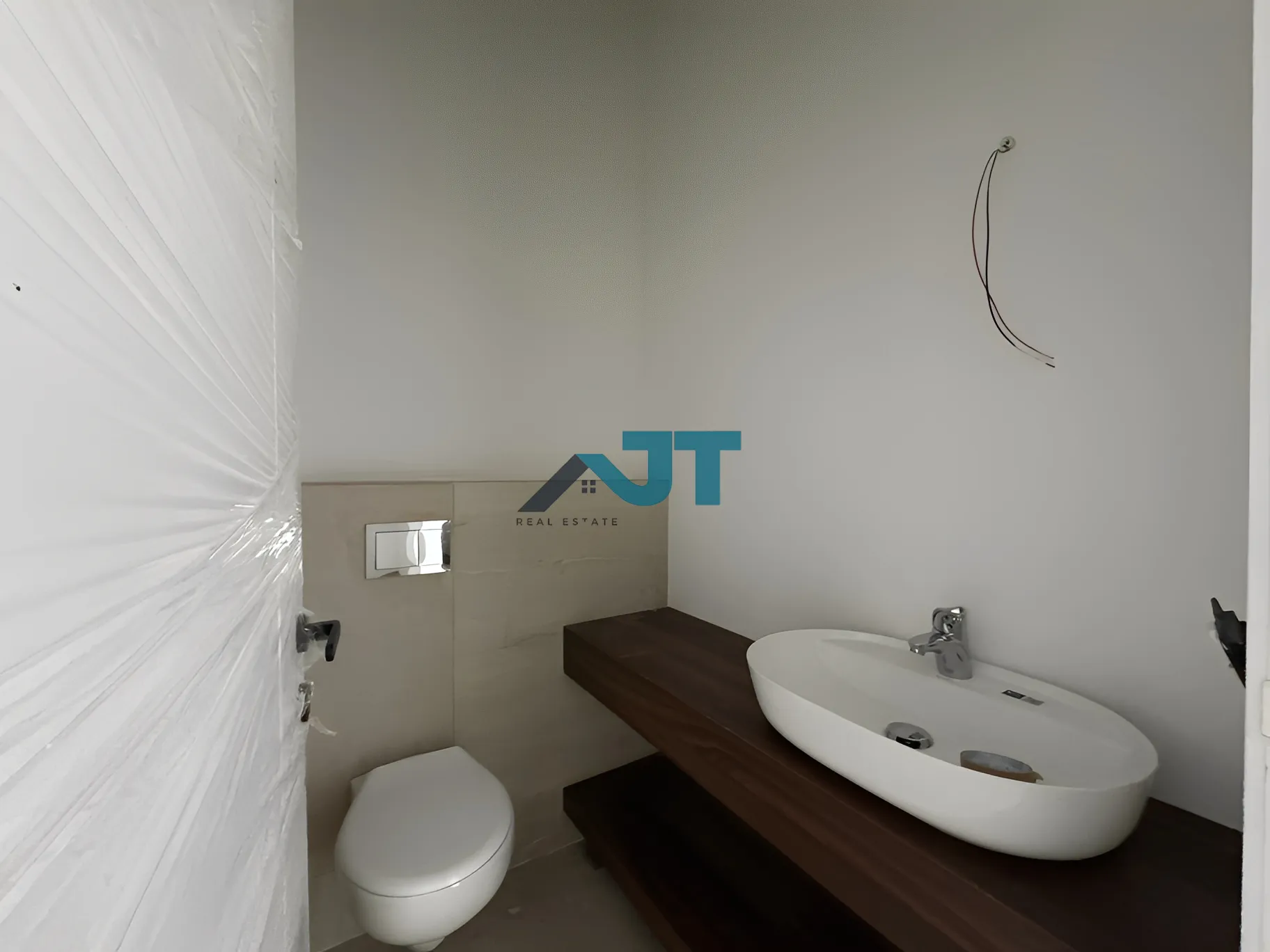 Apartment for Rent in Ain Aar, Lebanon
