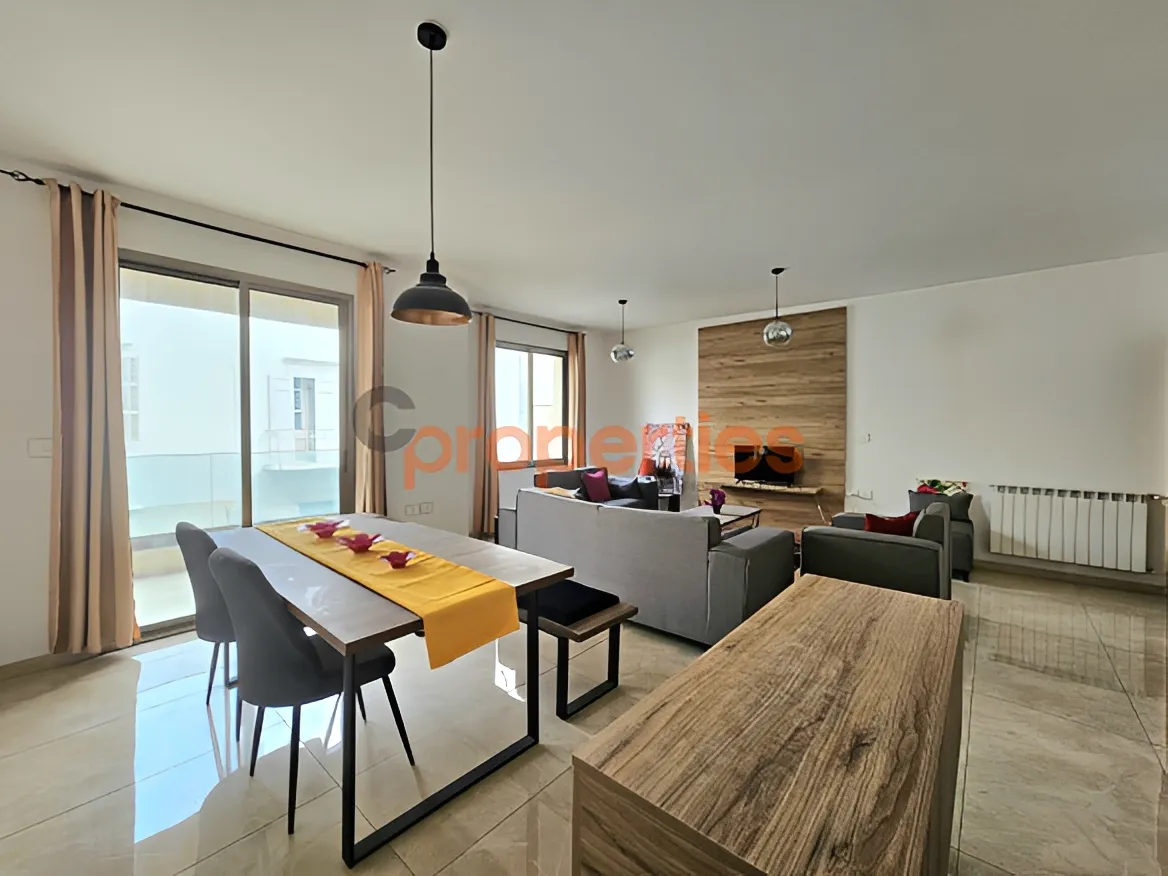 Apartment for Sale in Achrafieh - 3 bed, 4 bath