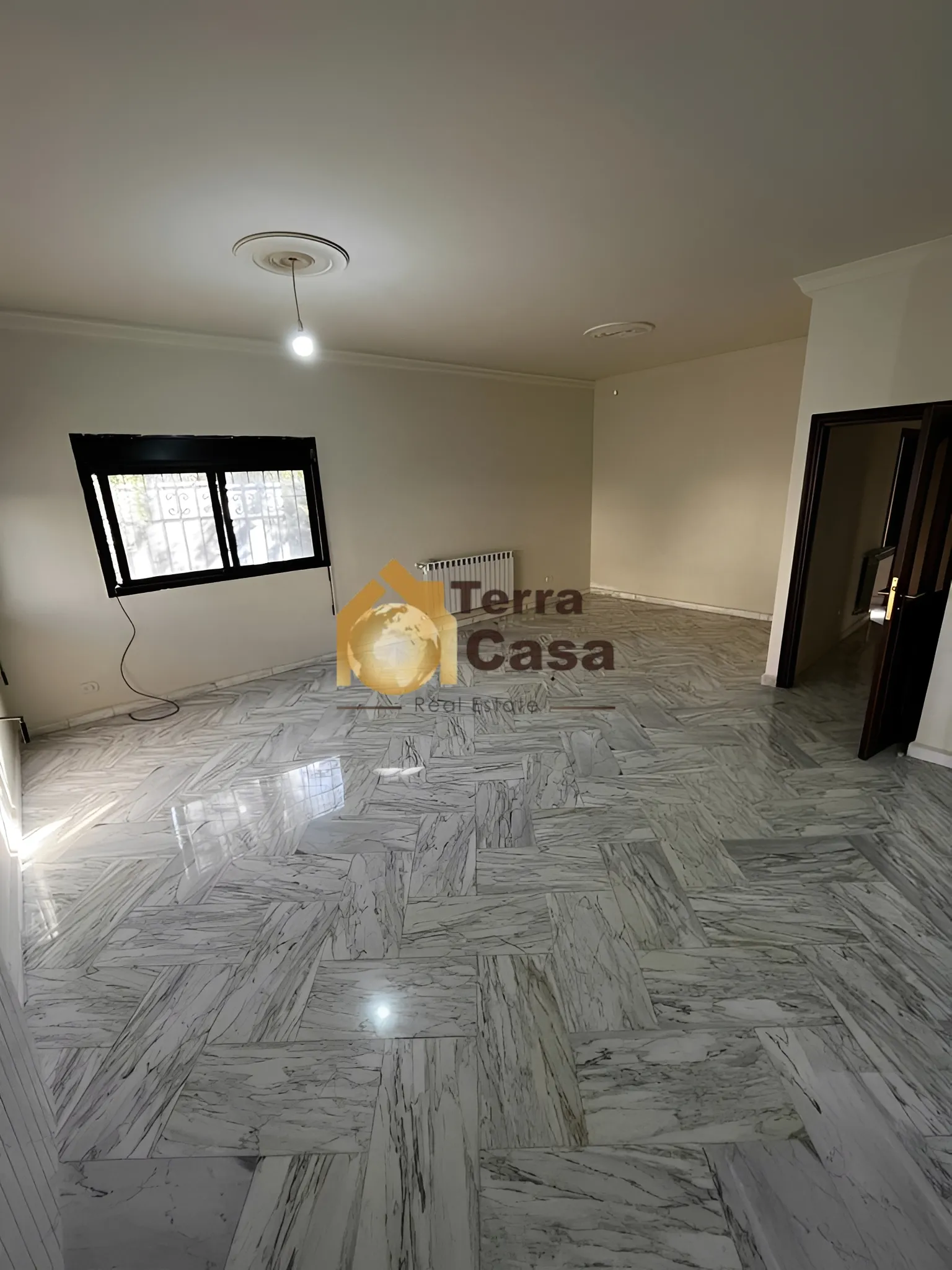 Apartment for Sale in Ain el Ghossein - 3 bed, 3 bath