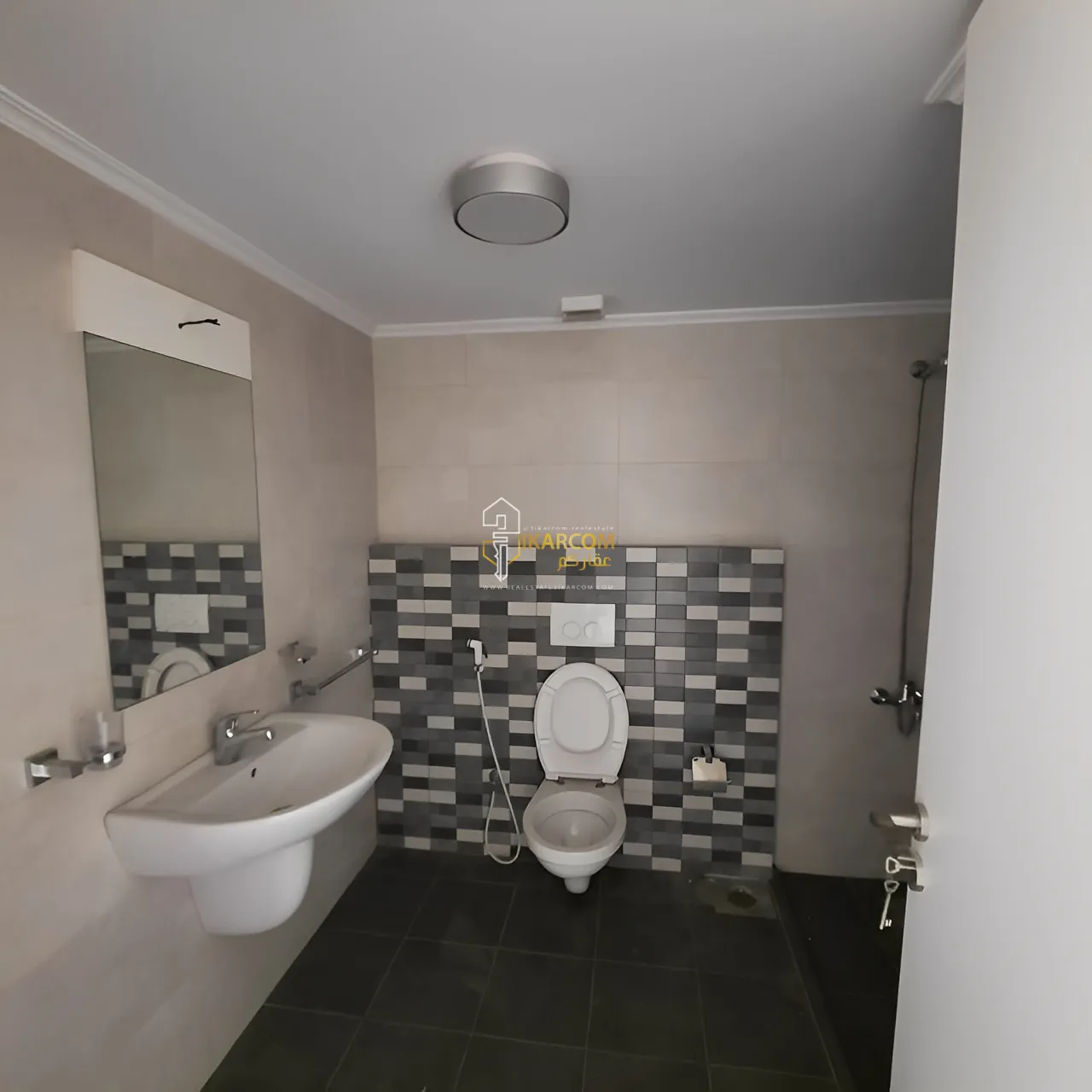 Apartment for Sale in Msaytbeh