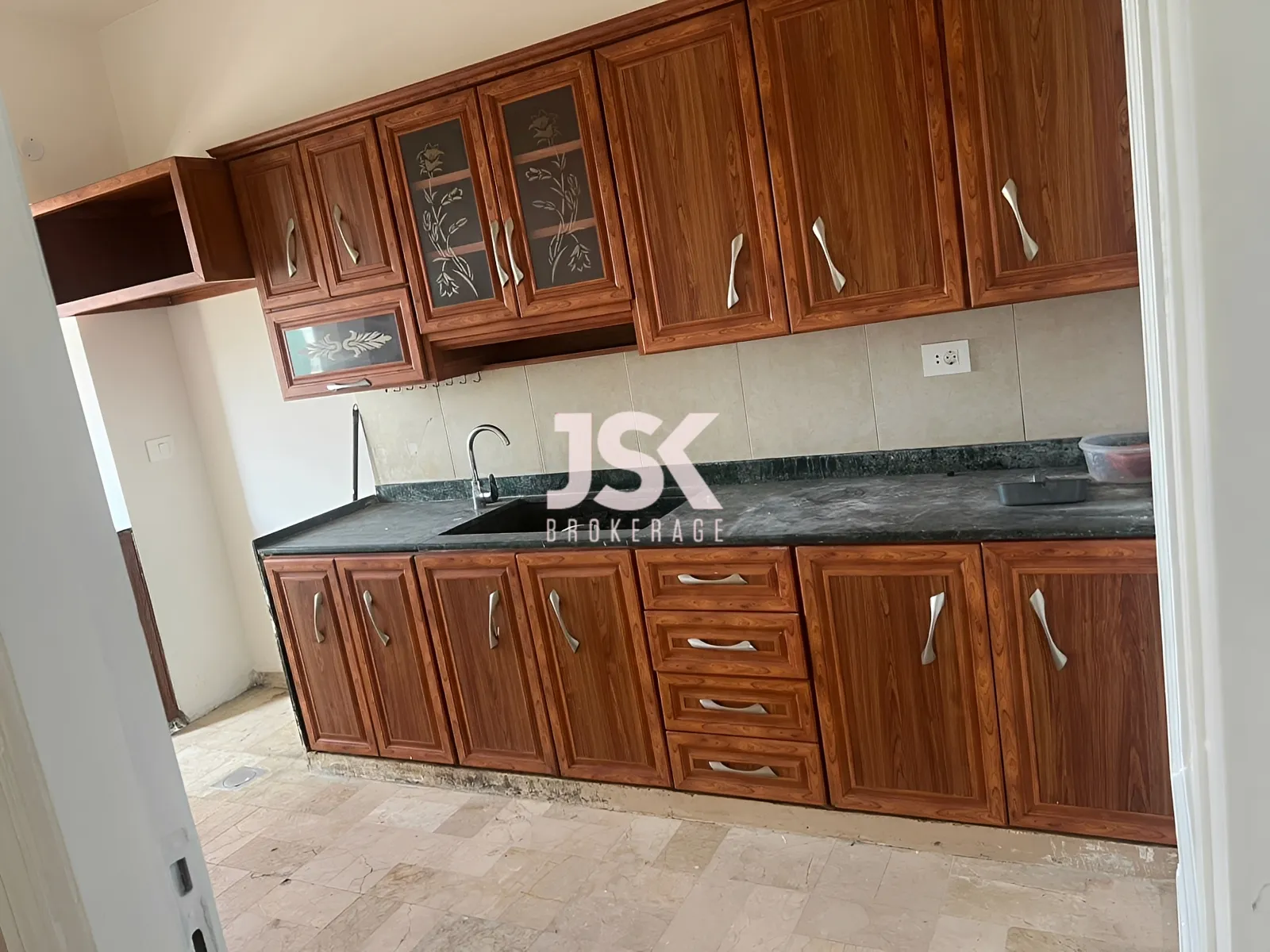 Apartment for Sale in Hadath - 3 bed, 2 bath