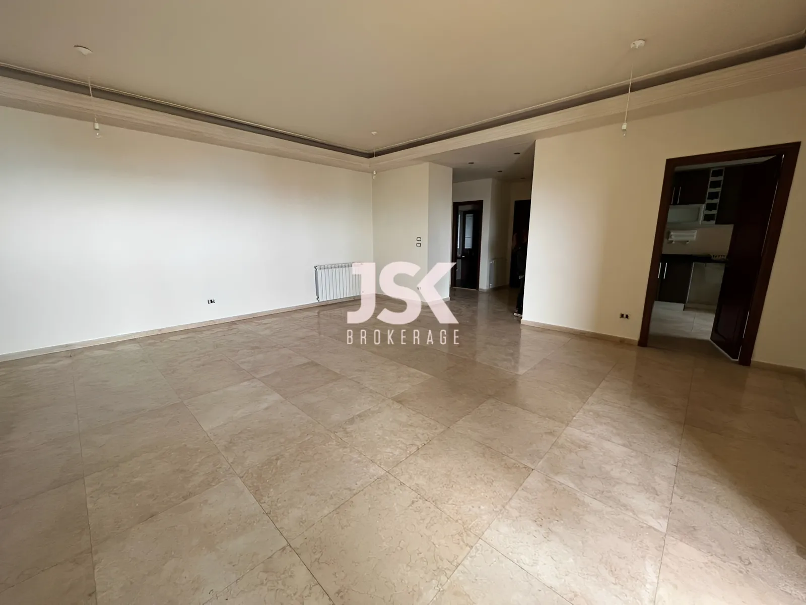 Apartment for Rent in Kfar Hbab - 3 bed, 4 bath