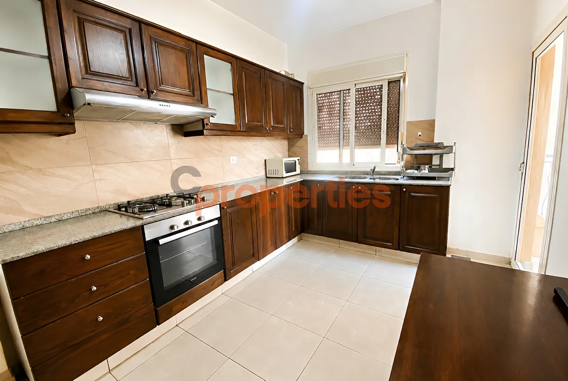 Apartment for Rent in Zalqa - 3 bath