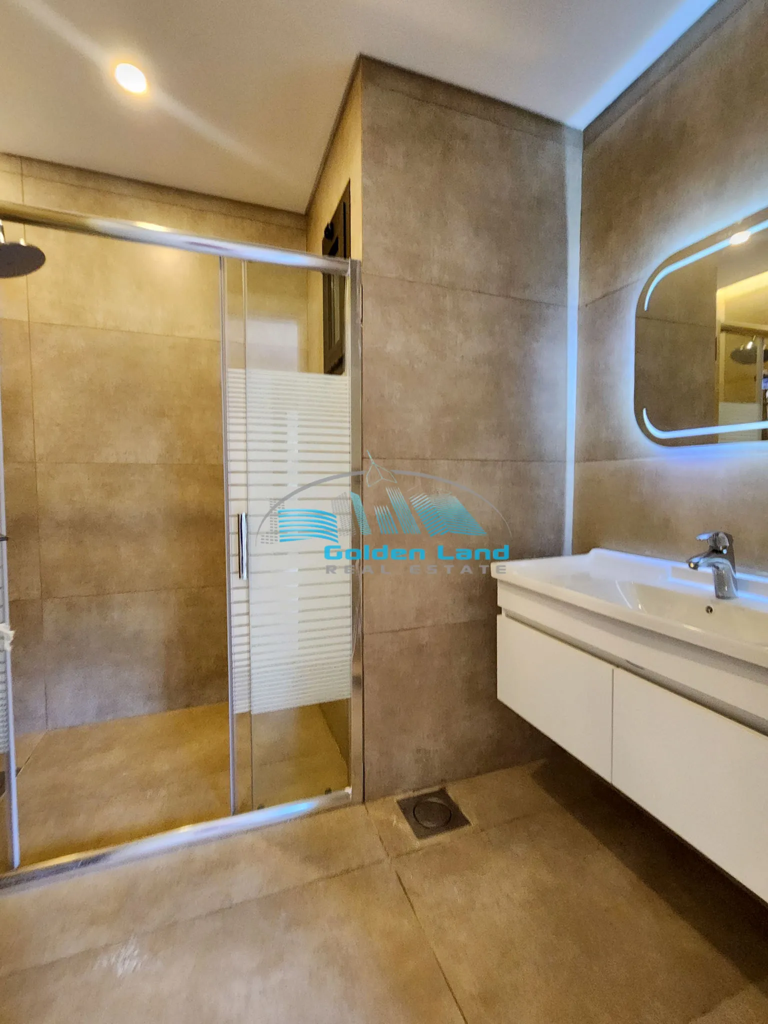Apartment for Sale in Baabdat