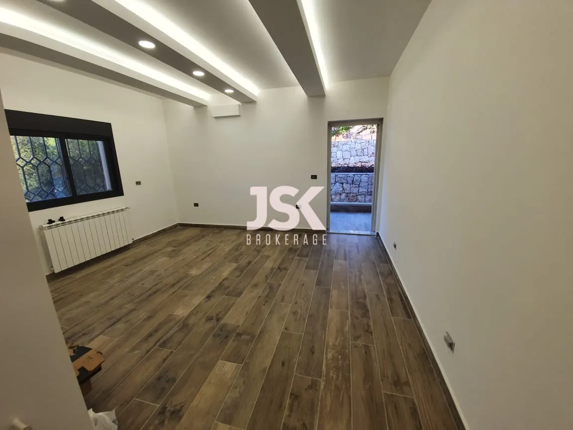 Building for Sale in Ghosta