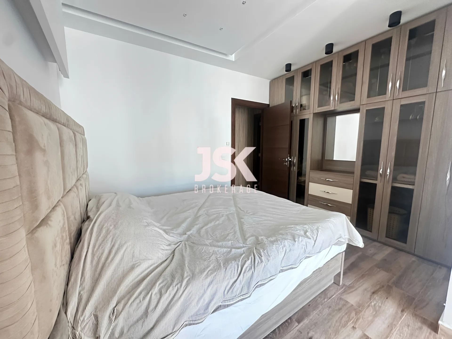 Apartment for Rent in Merdacheh