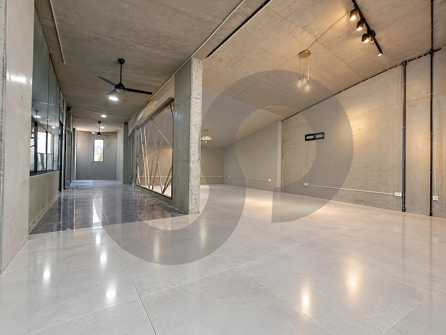 Warehouse for Rent in Kfar Hbab
