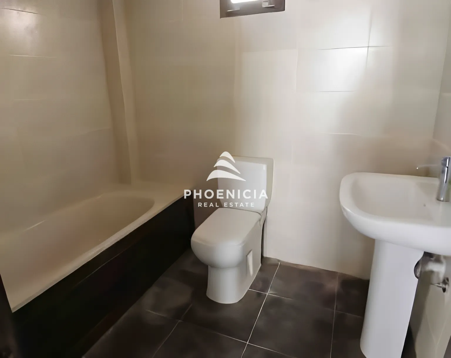 Apartment for sale in Blat
