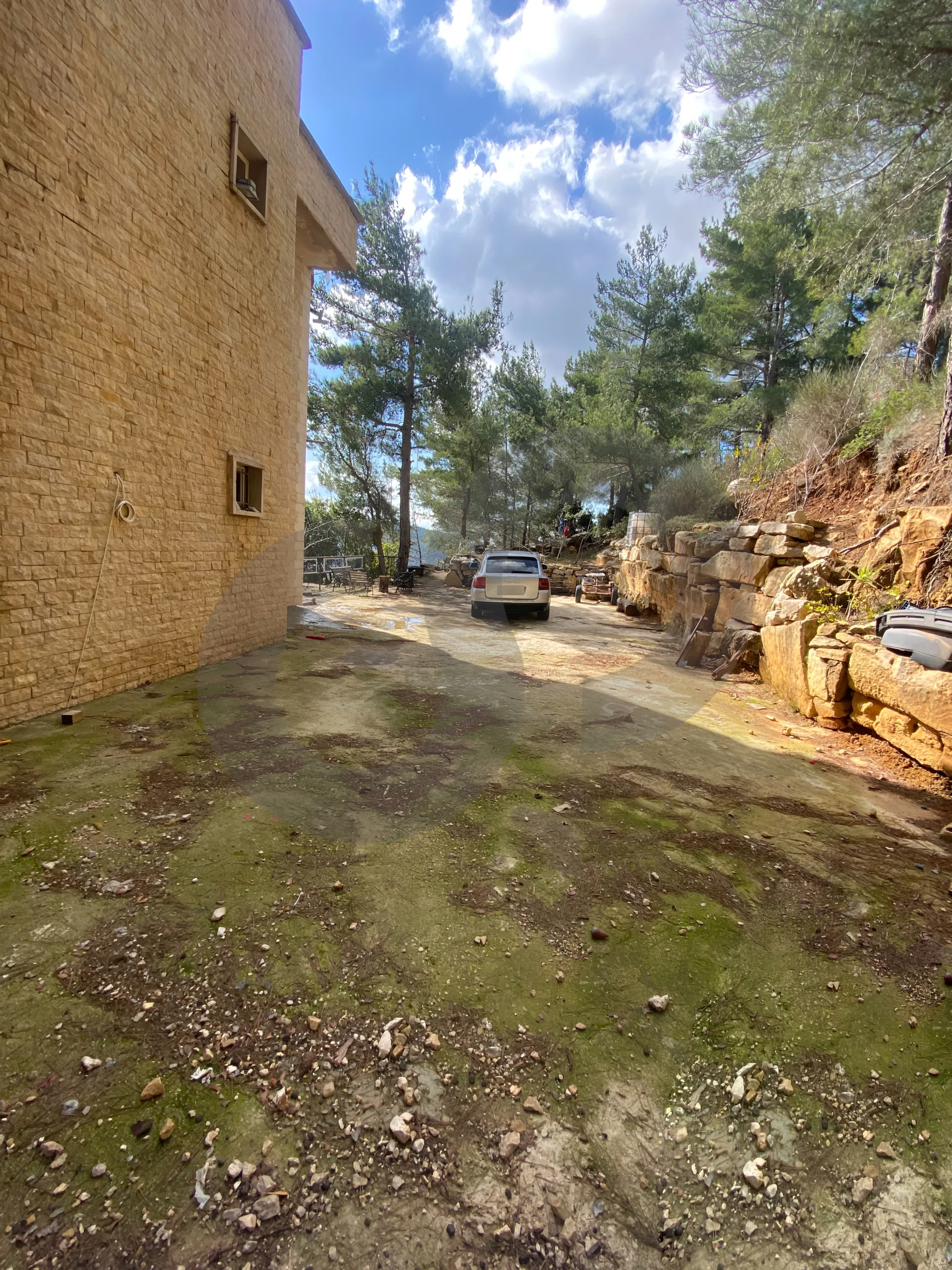 Villa for Sale in Baissour