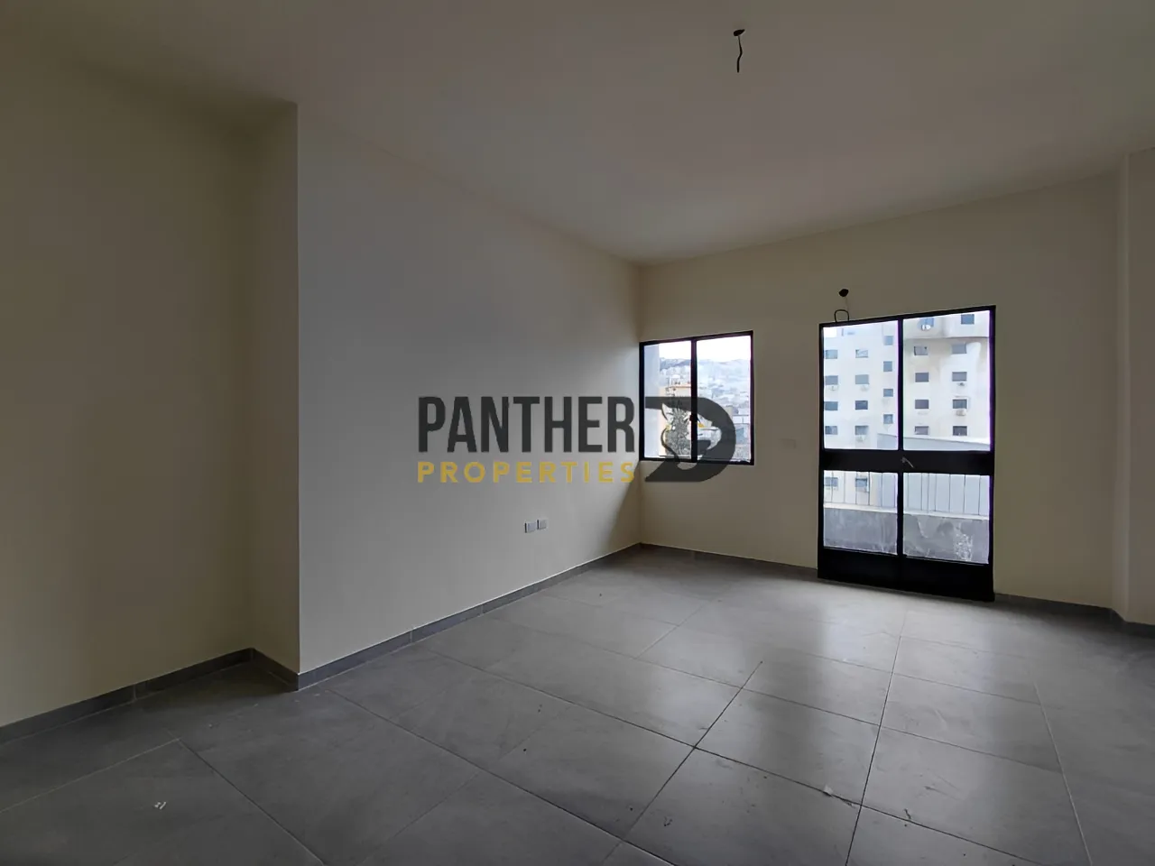 Office for rent in Baouchriyeh