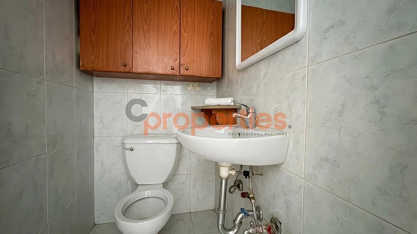 Shop for Sale in Aaoukar
