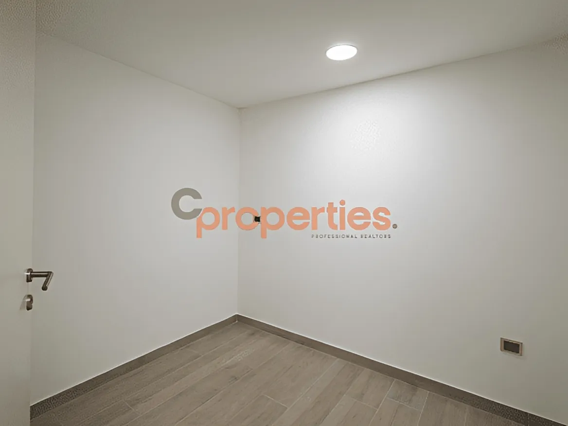 Shop for Rent in Sin El Fil