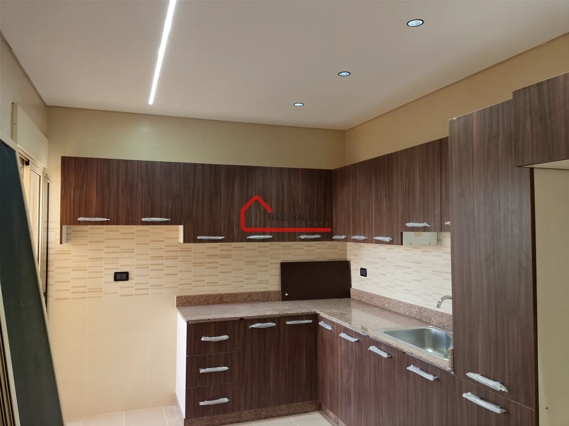 Apartment for sale in Bchamoun, lebanon - 2 bed, 2.0 bath