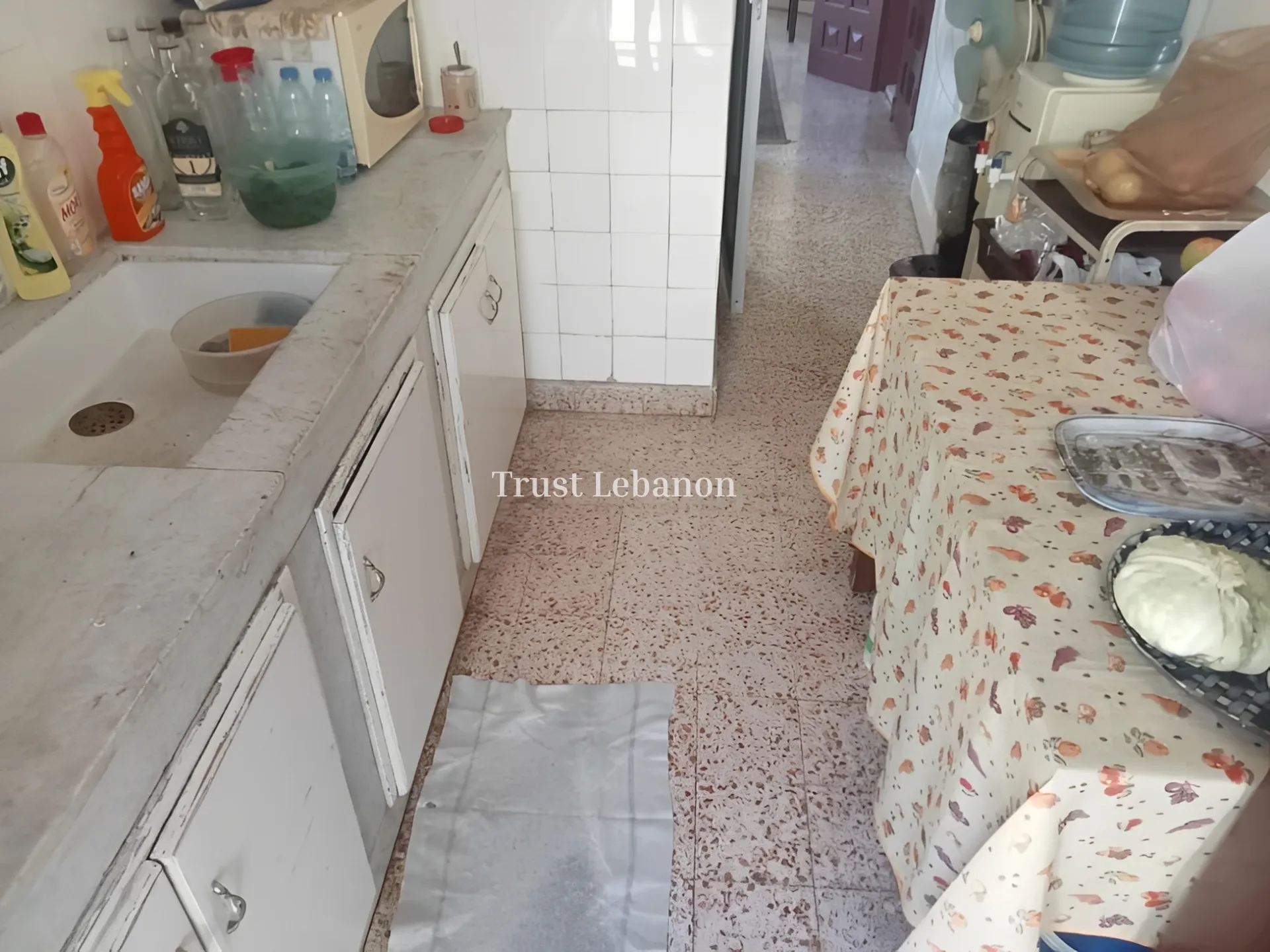 Apartment for rent in Achrafieh, Beirut, Lebanon - 1 bed, 1 bath