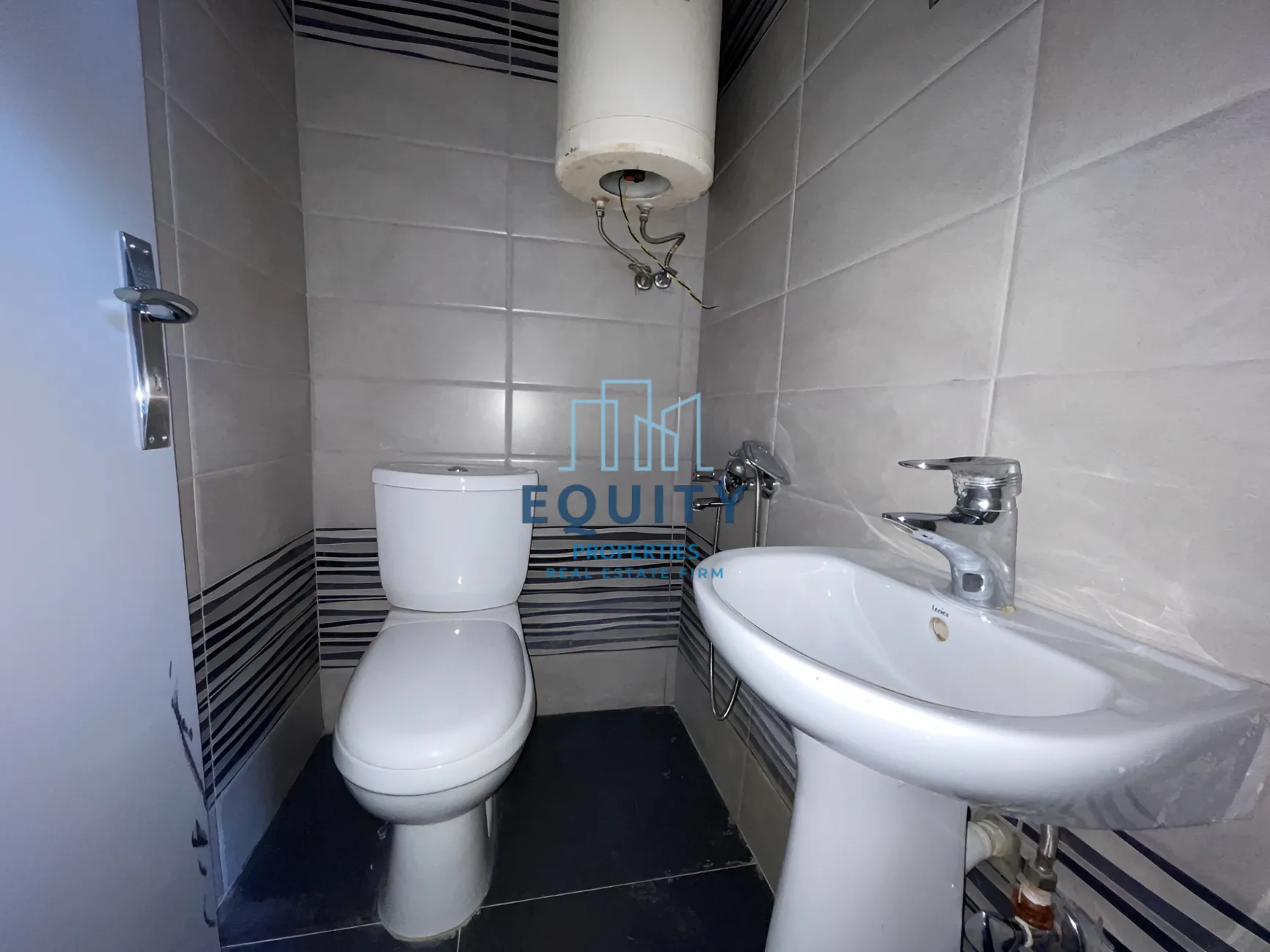 Office for rent in Zouk Mosbeh, Lebanon