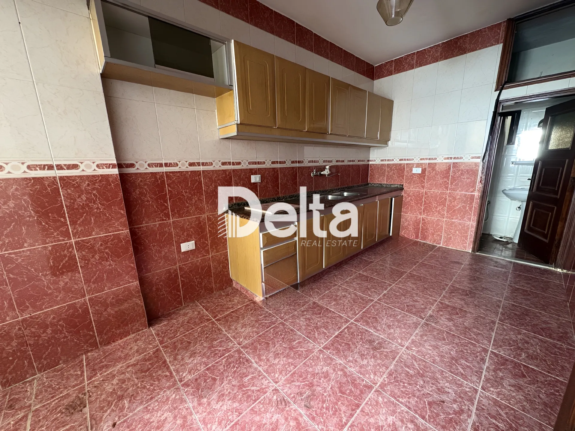 Apartment for rent in Zarif, beirut, lebanon