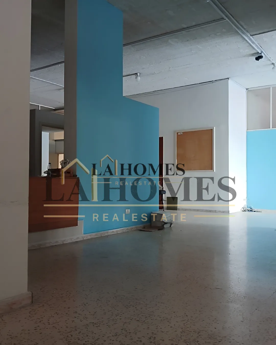 Office for rent in Hazmieh
