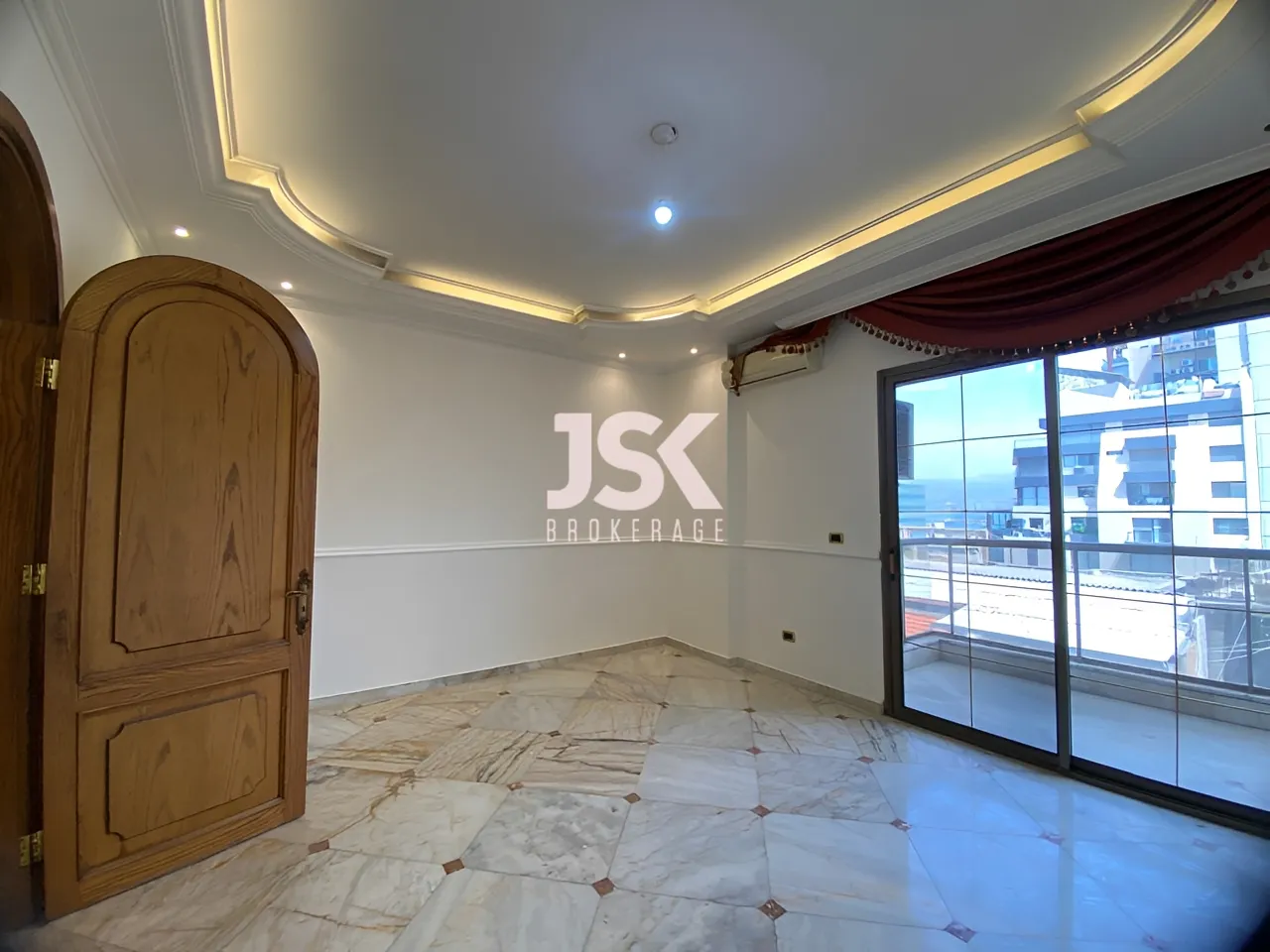 Apartment for Sale in Ras