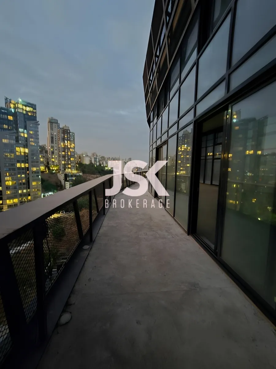 Loft for Sale in Achrafieh, Beirut, Lebanon