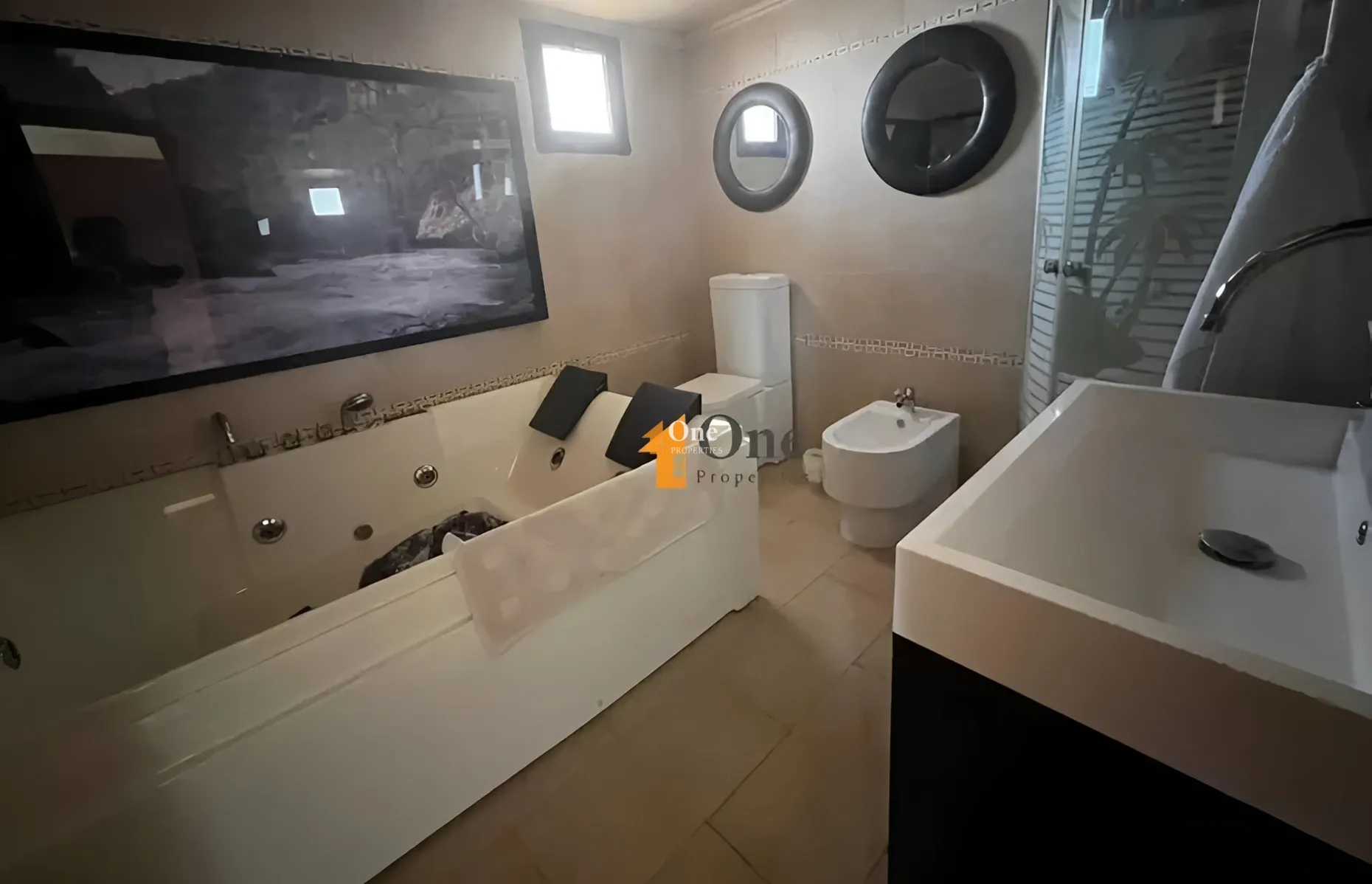 Villa for Sale in Zeitoun, Lebanon - 4 bed, 4 bath