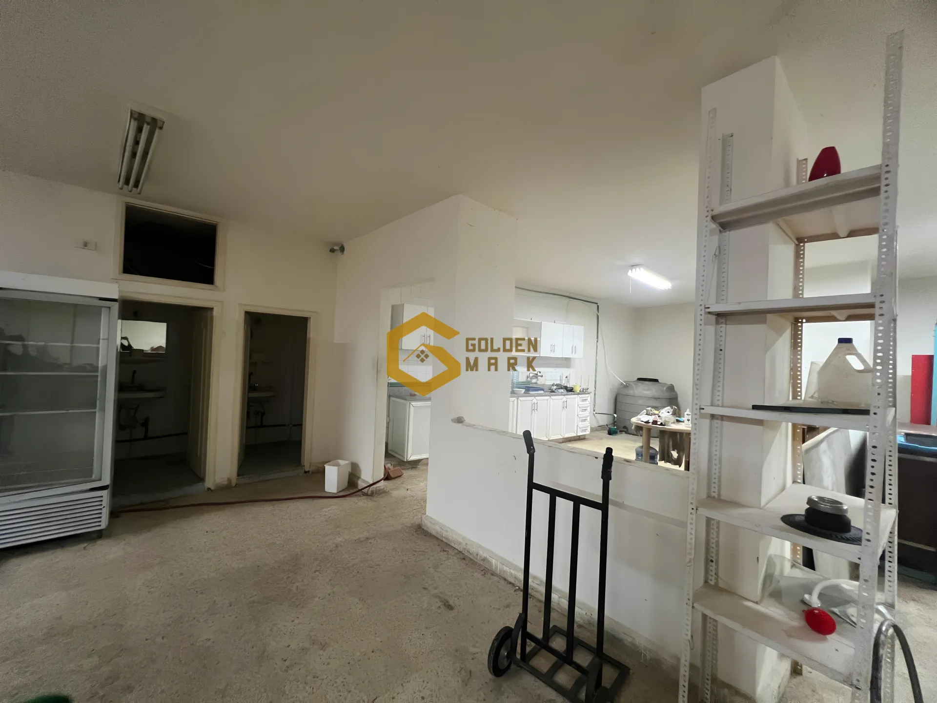 Warehouse for rent in Mansourieh