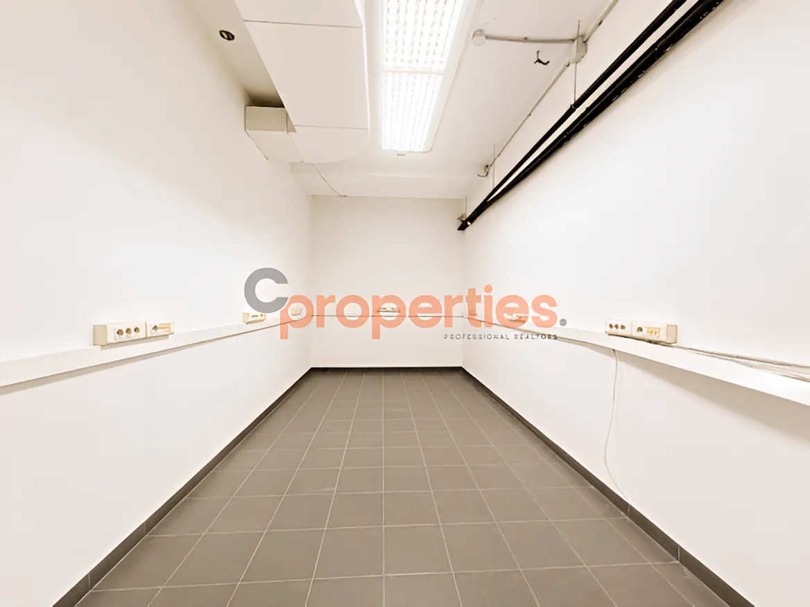 Shop for Rent in Hamra