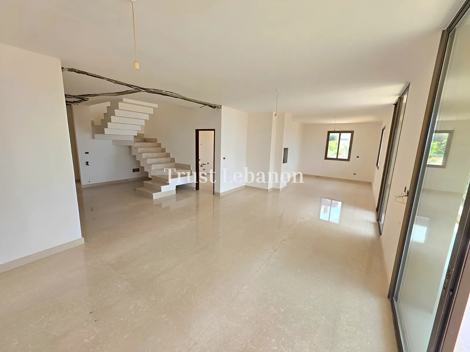 Apartment for sale in Kfar Hbab, Lebanon - 3 bed, 4 bath