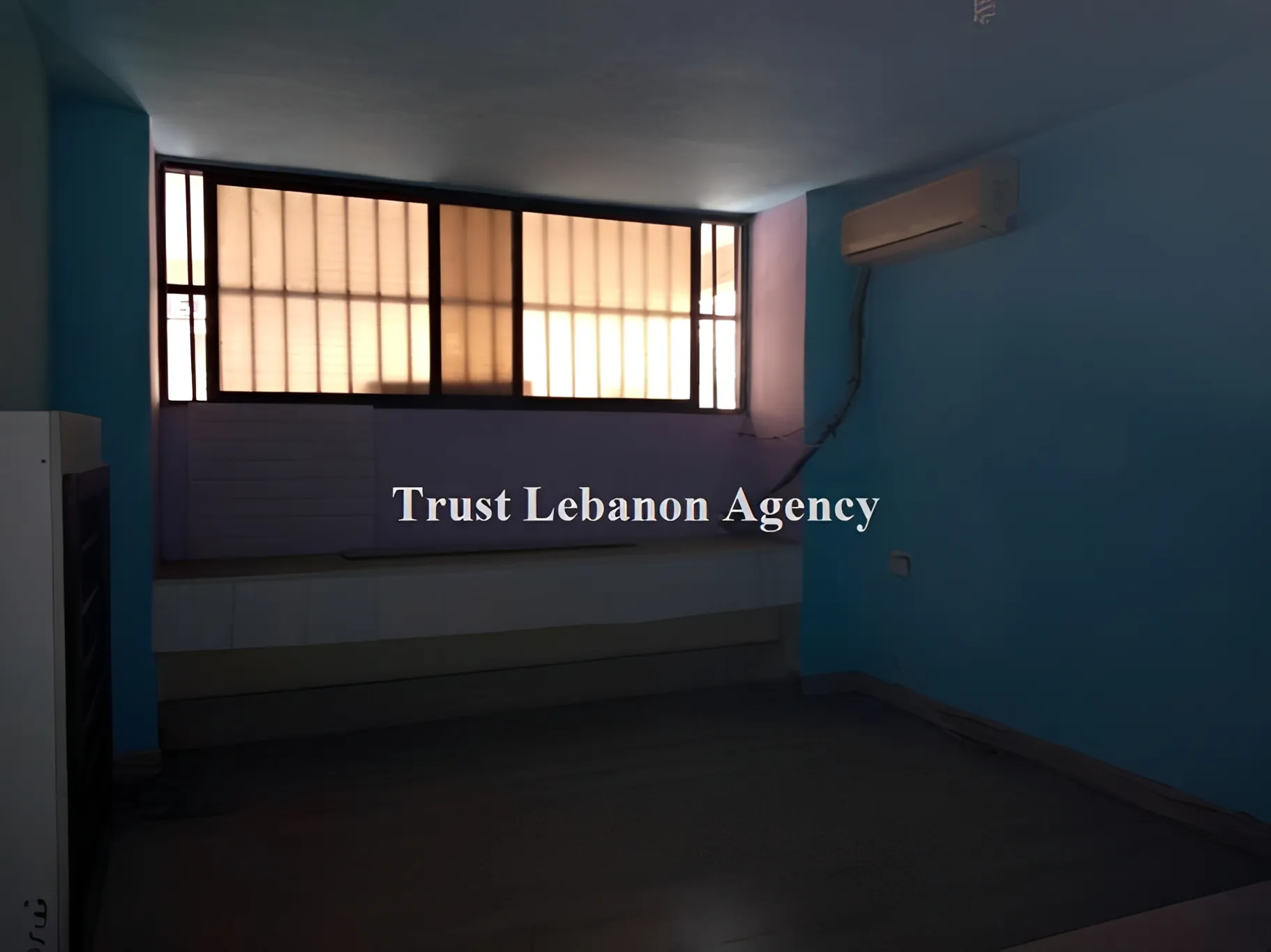 Shop for sale in Baabda, Ain Al Remmeneh